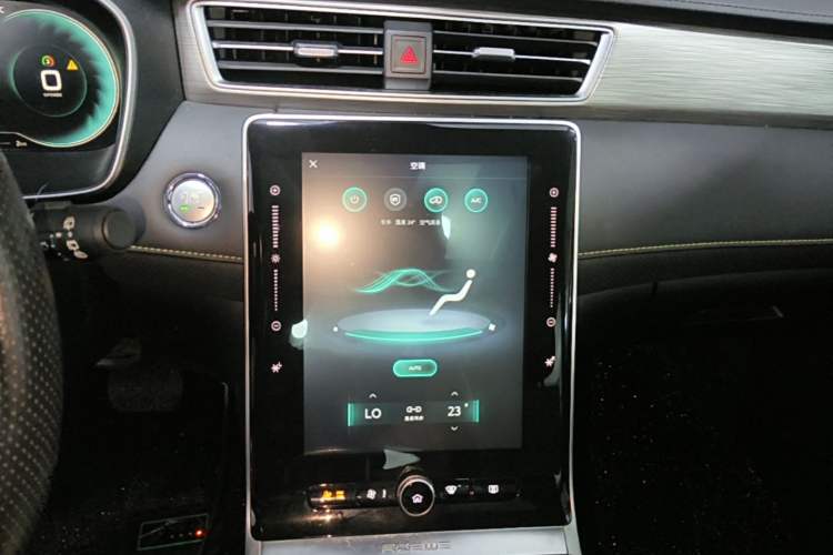 Used Roewe RX5 New Energy 2020 ePLUS National Trend Ronglin Luxury Edition Audio And AC Panel