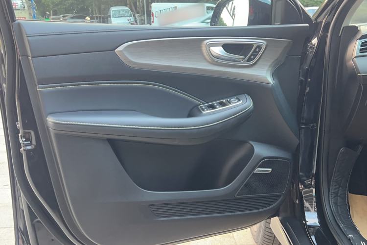 Used Roewe RX5 New Energy 2020 ePLUS National Trend Ronglin Luxury Edition Interior 4