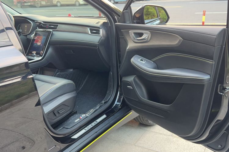 Used Roewe RX5 New Energy 2020 ePLUS National Trend Ronglin Luxury Edition Interior 6