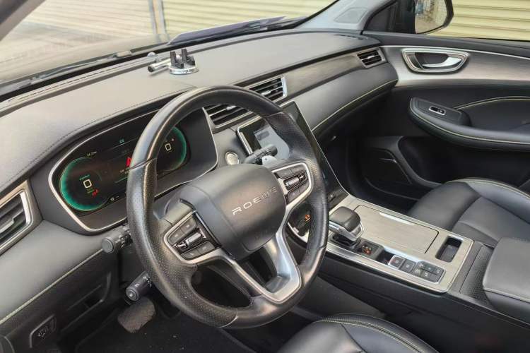 Used Roewe RX5 New Energy 2020 ePLUS National Trend Ronglin Luxury Edition Interior 9