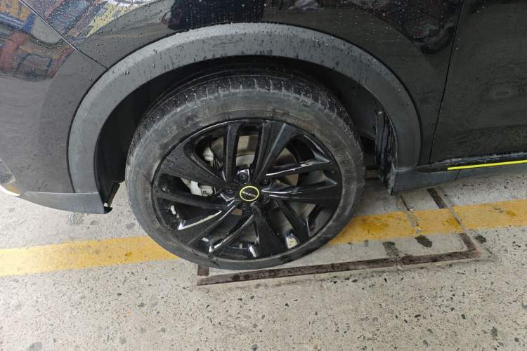 Used Roewe RX5 New Energy 2020 ePLUS National Trend Ronglin Luxury Edition Left Front Wheel Hub