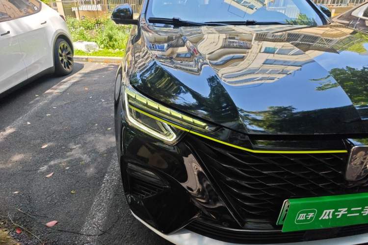Used Roewe RX5 New Energy 2020 ePLUS National Trend Ronglin Flagship Edition Right Front Headlight