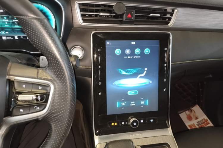 Used Roewe RX5 New Energy 2020 ePLUS National Trend Ronglin Luxury Edition Audio And AC Panel