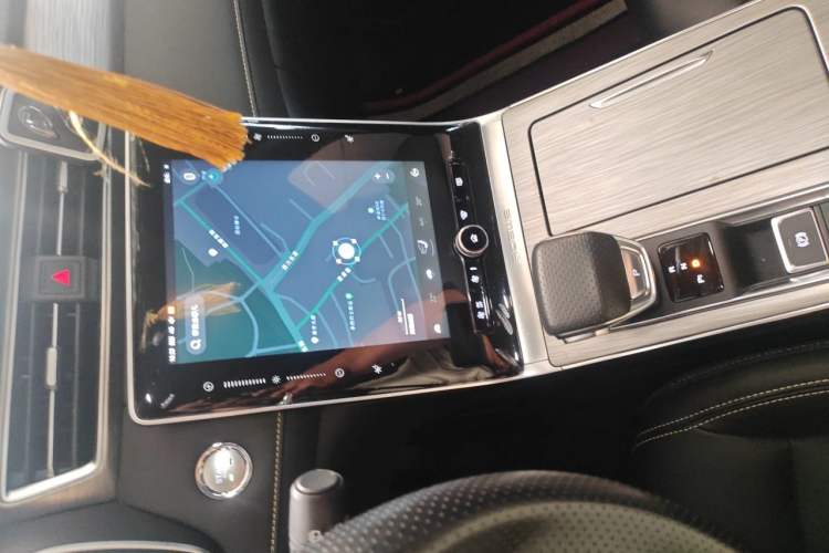 Used Roewe RX5 New Energy 2020 ePLUS National Trend Ronglin Luxury Edition Audio And AC Panel
