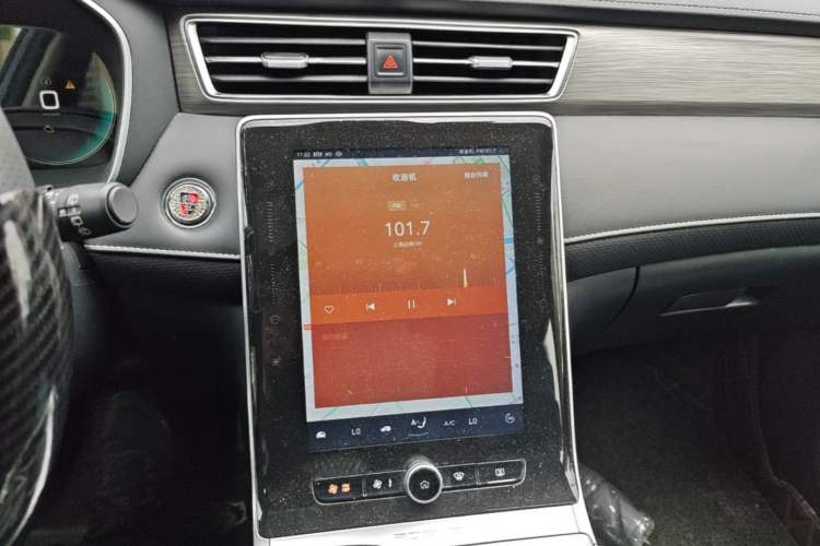 Used Roewe RX5 New Energy 2020 ePLUS National Trend Ronglin Luxury Edition Audio And AC Panel
