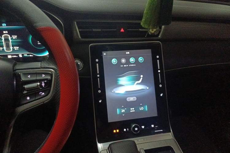 Used Roewe RX5 New Energy 2020 ePLUS National Trend Ronglin Luxury Edition Audio And AC Panel
