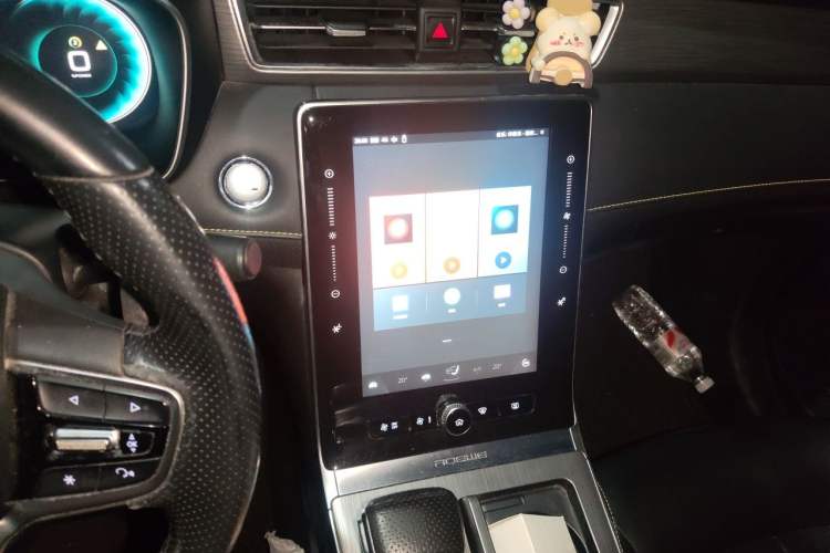 Used Roewe RX5 New Energy 2020 ePLUS National Trend Ronglin Luxury Edition Audio And AC Panel