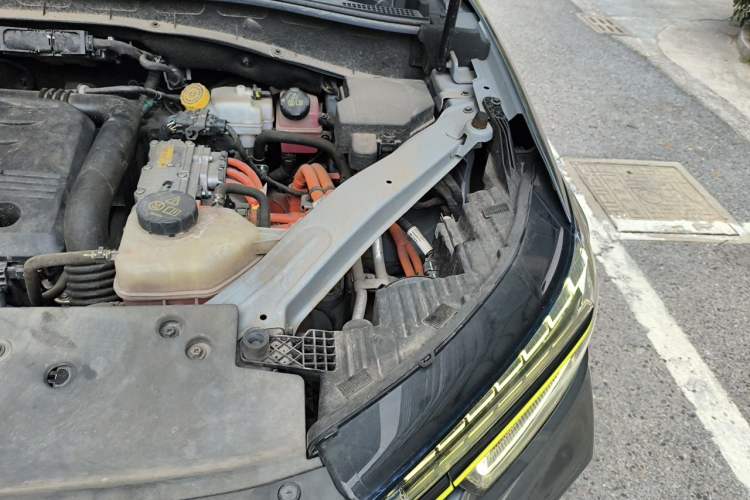 Used Roewe RX5 New Energy 2020 ePLUS National Trend Ronglin Luxury Edition Engine Bay Left