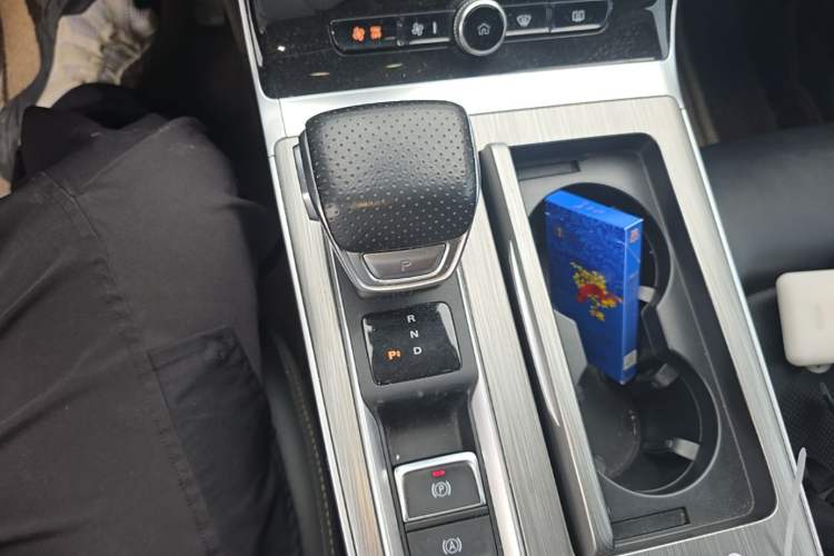 Used Roewe RX5 New Energy 2020 ePLUS National Trend Ronglin Luxury Edition Gear Lever