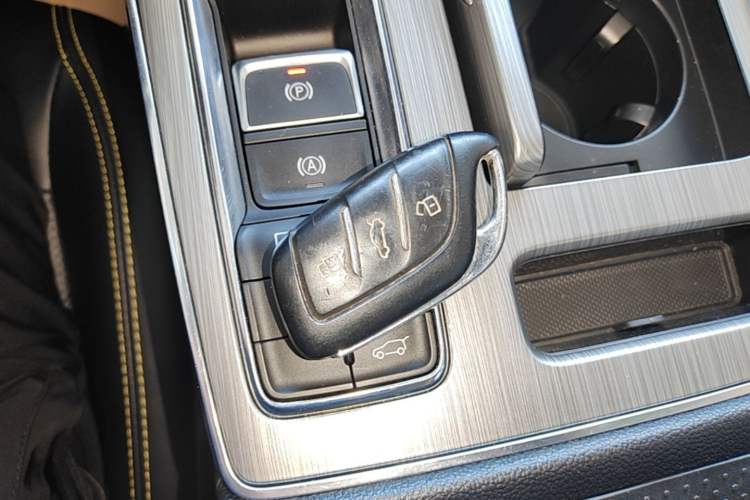 Used Roewe RX5 New Energy 2020 ePLUS National Trend Ronglin Flagship Edition Interior 1