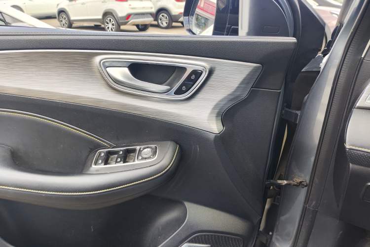 Used Roewe RX5 New Energy 2020 ePLUS National Trend Ronglin Luxury Edition Interior 11