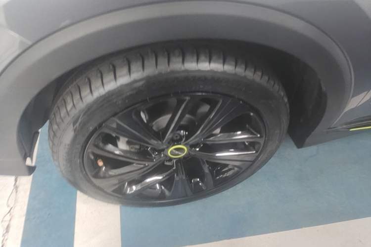 Used Roewe RX5 New Energy 2020 ePLUS National Trend Ronglin Flagship Edition Left Front Wheel Hub