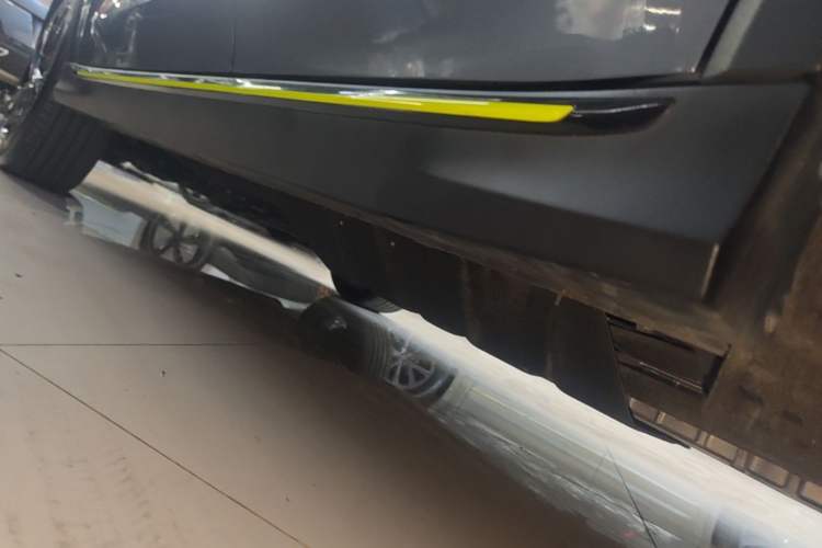 Used Roewe RX5 New Energy 2020 ePLUS National Trend Ronglin Luxury Edition Left Side Sill