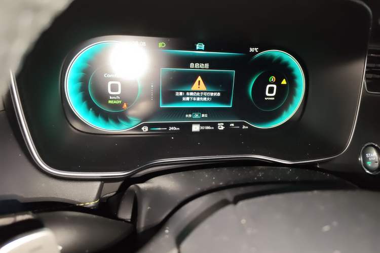 Used Roewe RX5 New Energy 2020 ePLUS National Trend Ronglin Luxury Edition Odometer Close Up