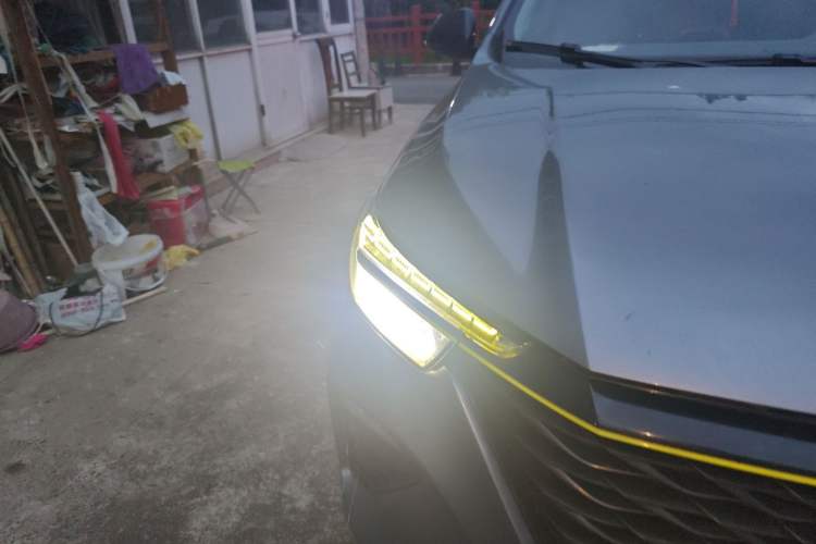Used Roewe RX5 New Energy 2020 ePLUS National Trend Ronglin Luxury Edition Right Front Headlight