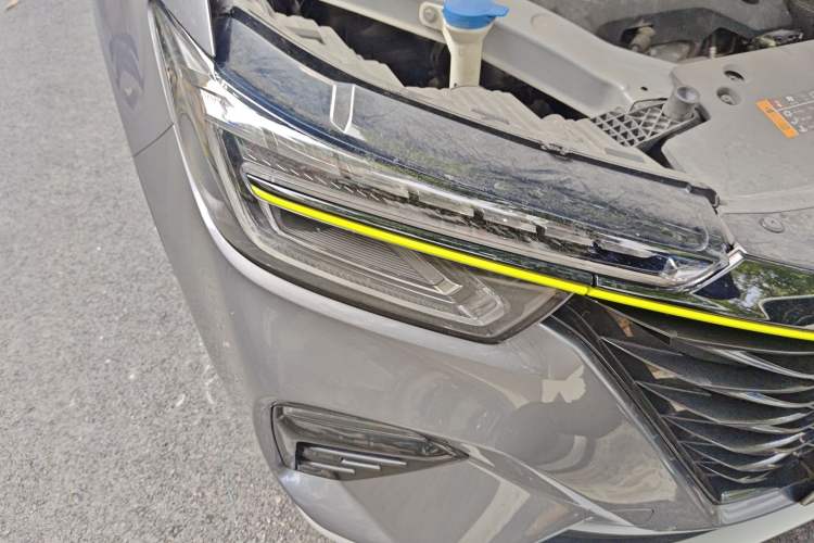 Used Roewe RX5 New Energy 2020 ePLUS National Trend Ronglin Flagship Edition Right Front Headlight
