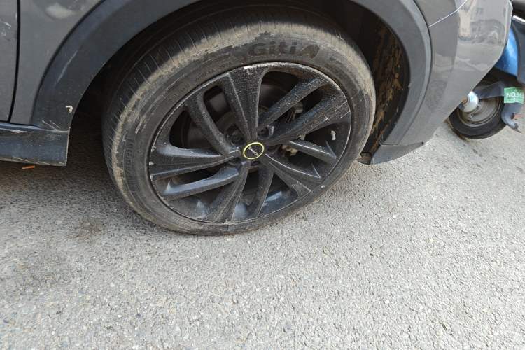 Used Roewe RX5 New Energy 2020 ePLUS National Trend Ronglin Flagship Edition Right Front Wheel Hub