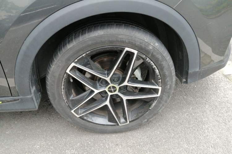 Used Roewe RX5 New Energy 2020 ePLUS National Trend Ronglin Luxury Edition Right Front Wheel Hub