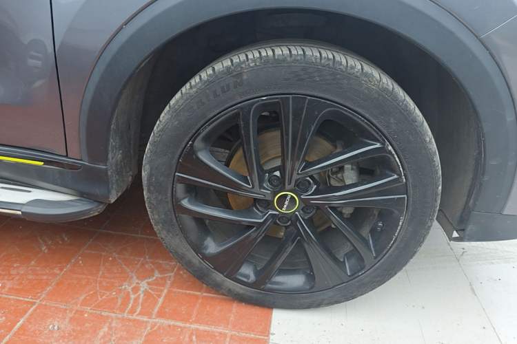Used Roewe RX5 New Energy 2020 ePLUS National Trend Ronglin Luxury Edition Right Front Wheel Hub
