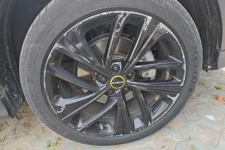 Used Roewe RX5 New Energy 2020 ePLUS National Trend Ronglin Flagship Edition Right Front Wheel Hub