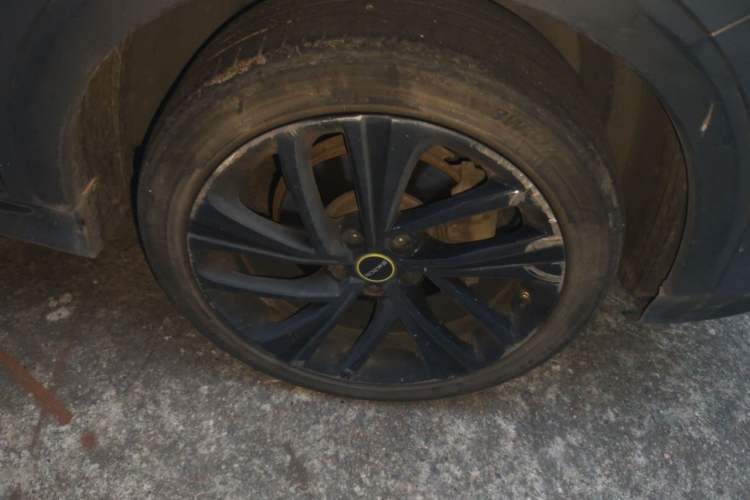 Used Roewe RX5 New Energy 2020 ePLUS National Trend Ronglin Luxury Edition Right Front Wheel Hub