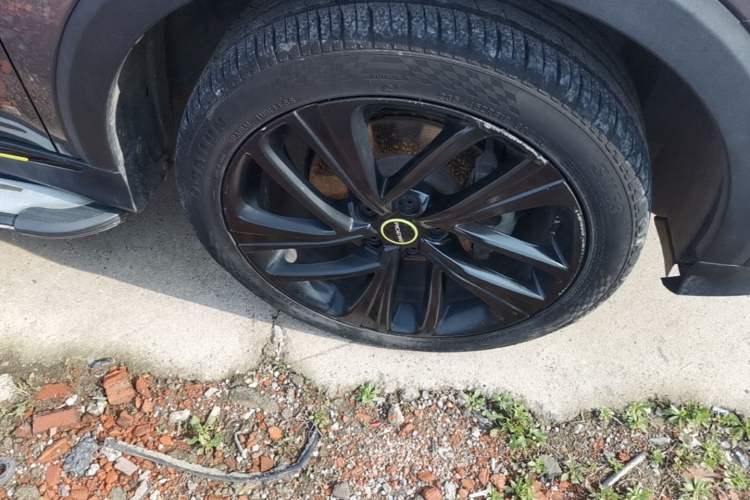 Used Roewe RX5 New Energy 2020 ePLUS National Trend Ronglin Luxury Edition Right Front Wheel Hub