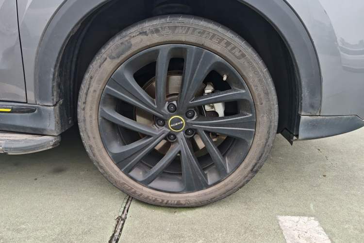 Used Roewe RX5 New Energy 2020 ePLUS National Trend Ronglin Luxury Edition Right Front Wheel Hub