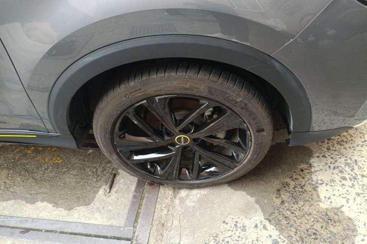 Used Roewe RX5 New Energy 2020 ePLUS National Trend Ronglin Luxury Edition Right Front Wheel Hub