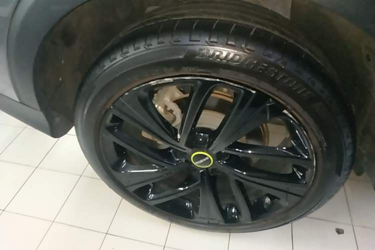 Used Roewe RX5 New Energy 2020 ePLUS National Trend Ronglin Flagship Edition Right Rear Wheel Hub