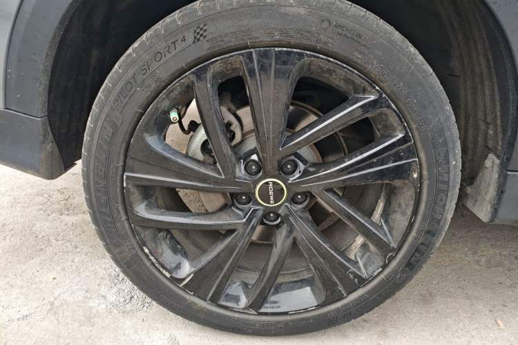 Used Roewe RX5 New Energy 2020 ePLUS National Trend Ronglin Luxury Edition Right Rear Wheel Hub