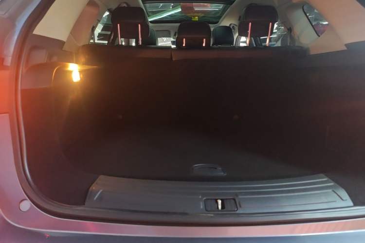 Used Roewe RX5 New Energy 2020 ePLUS National Trend Ronglin Luxury Edition Trunk