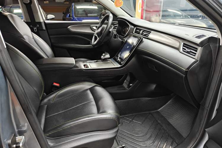 Used Roewe RX5 New Energy 2020 ePLUS National Trend Ronglin Luxury Edition Interior 2
