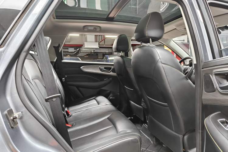 Used Roewe RX5 New Energy 2020 ePLUS National Trend Ronglin Luxury Edition Interior 5
