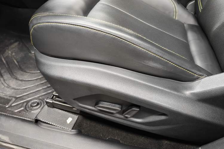 Used Roewe RX5 New Energy 2020 ePLUS National Trend Ronglin Luxury Edition Interior 7
