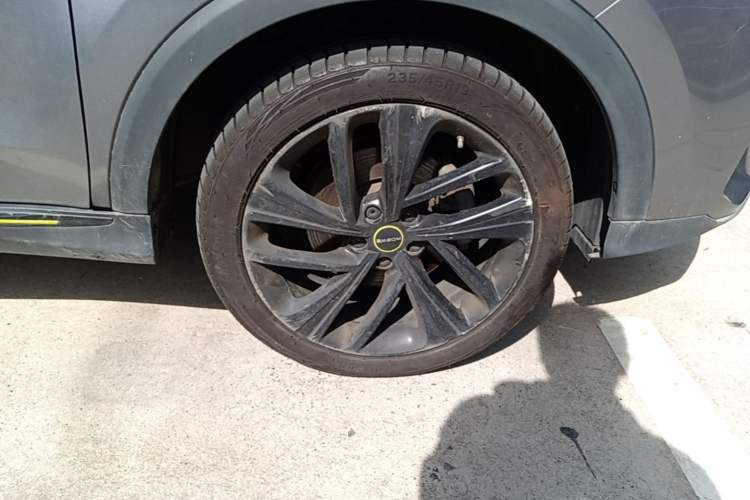 Used Roewe RX5 New Energy 2020 ePLUS National Trend Ronglin Luxury Edition Right Front Wheel Hub