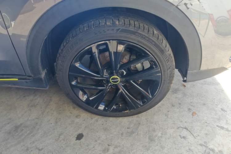 Used Roewe RX5 New Energy 2020 ePLUS National Trend Ronglin Flagship Edition Right Front Wheel Hub