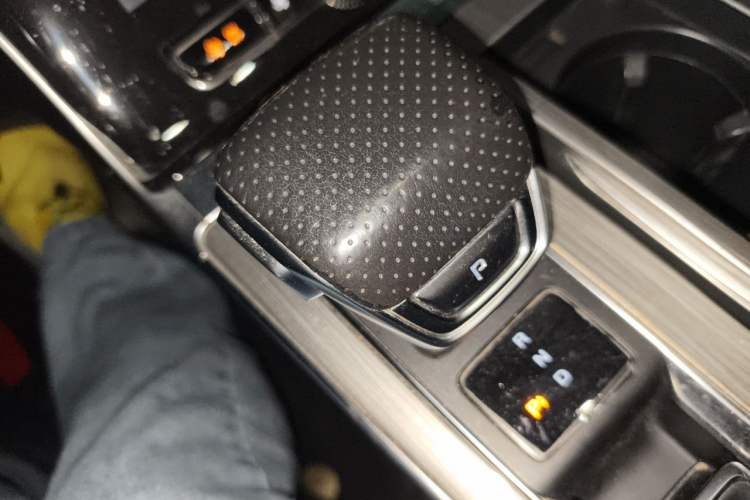 Used Roewe RX5 New Energy 2020 ePLUS National Trend Ronglin Luxury Edition Gear Lever