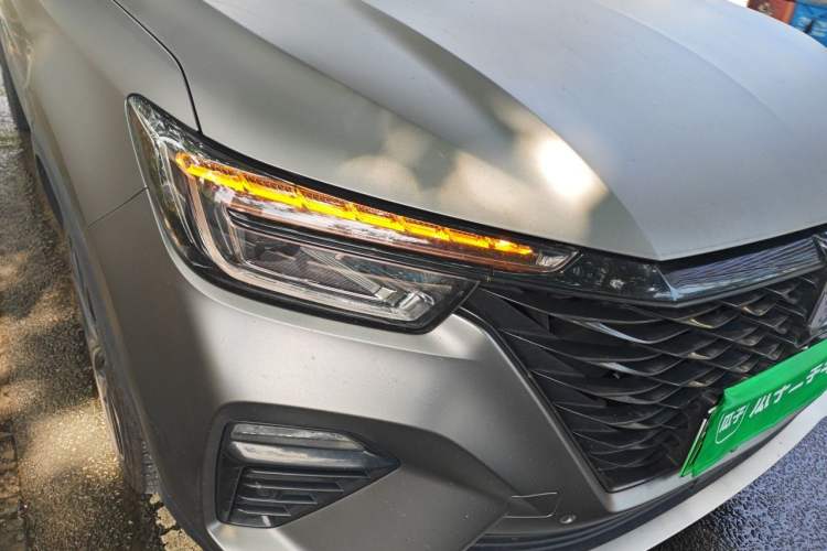 Used Roewe RX5 New Energy 2020 ePLUS National Trend Ronglin Flagship Edition Right Front Headlight