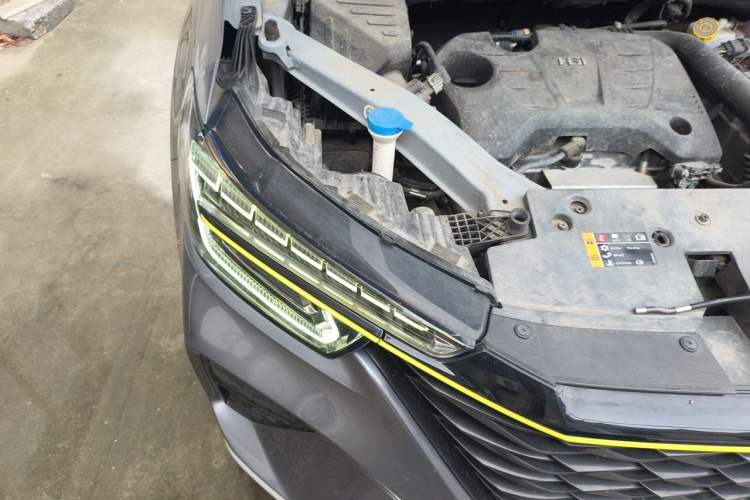 Used Roewe RX5 New Energy 2020 ePLUS National Trend Ronglin Luxury Edition Right Front Headlight