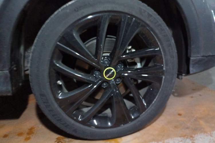 Used Roewe RX5 New Energy 2020 ePLUS National Trend Ronglin Flagship Edition Right Front Wheel Hub