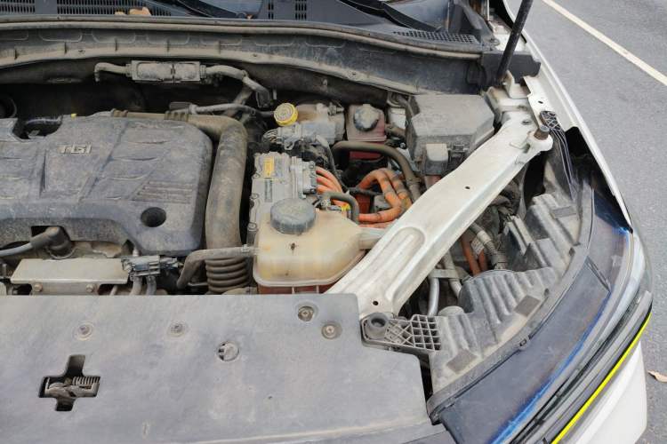 Used Roewe RX5 New Energy 2020 ePLUS National Trend Ronglin Luxury Edition Engine Bay Left