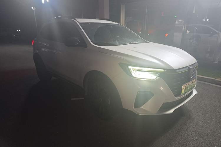 Used Roewe RX5 New Energy 2020 ePLUS National Trend Ronglin Luxury Edition Front Right 45 Deg