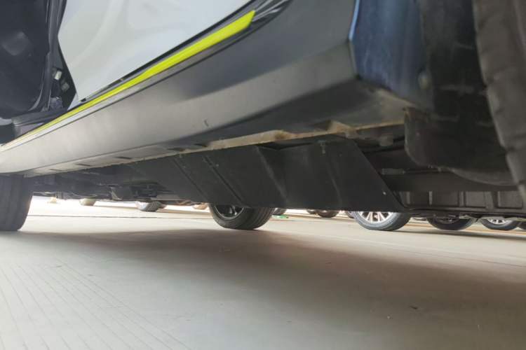 Used Roewe RX5 New Energy 2020 ePLUS National Trend Ronglin Flagship Edition Left Side Sill