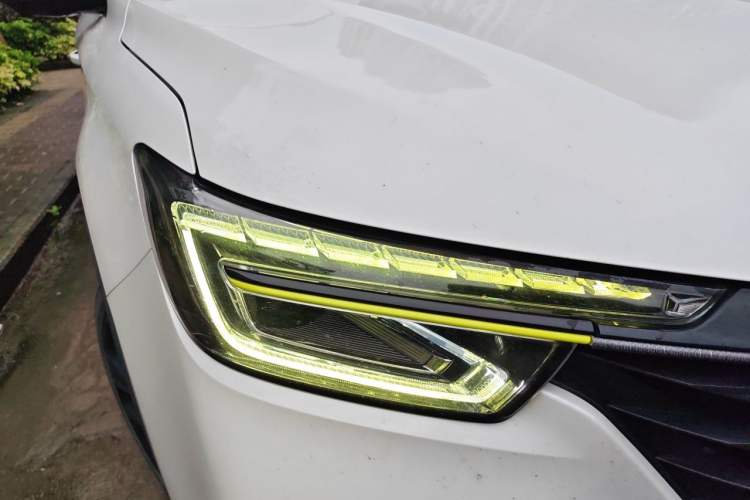 Used Roewe RX5 New Energy 2020 ePLUS National Trend Ronglin Luxury Edition Right Front Headlight