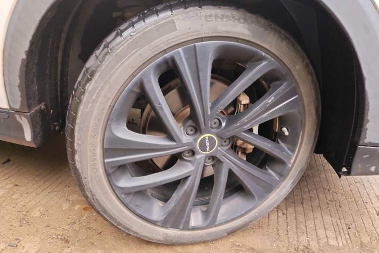 Used Roewe RX5 New Energy 2020 ePLUS National Trend Ronglin Luxury Edition Right Front Wheel Hub