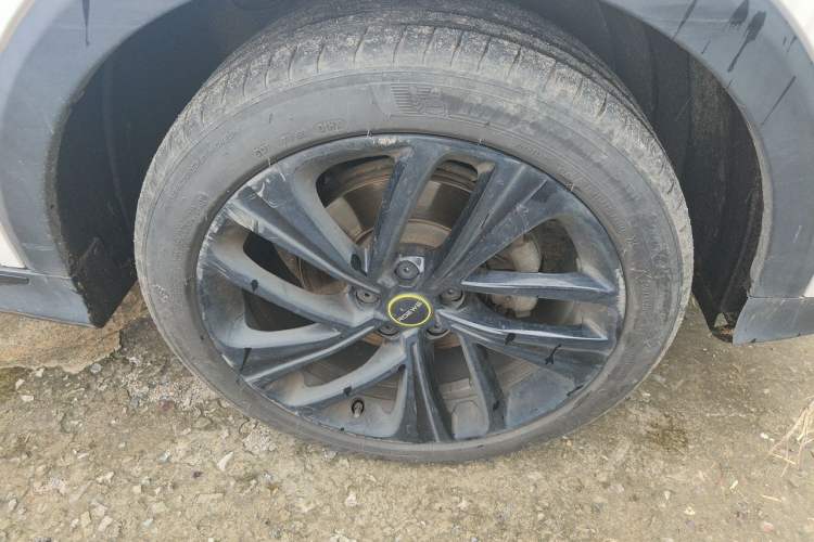 Used Roewe RX5 New Energy 2020 ePLUS National Trend Ronglin Luxury Edition Right Front Wheel Hub