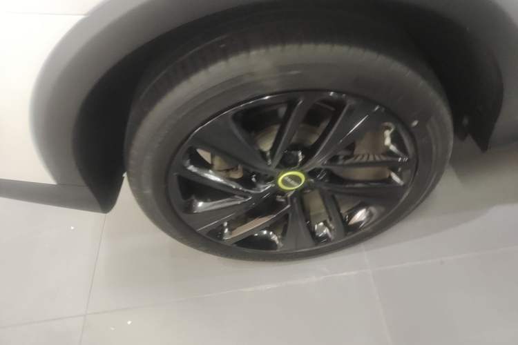 Used Roewe RX5 New Energy 2020 ePLUS National Trend Ronglin Flagship Edition Right Rear Wheel Hub