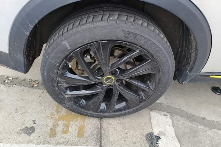 Used Roewe RX5 New Energy 2020 ePLUS National Trend Ronglin Luxury Edition Right Rear Wheel Hub