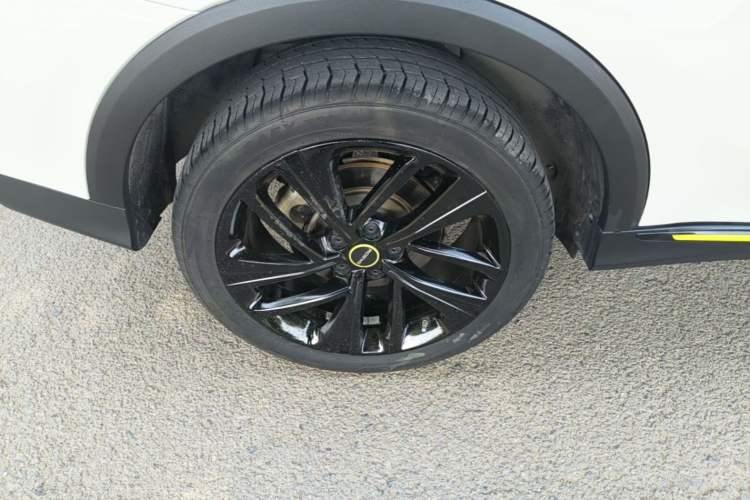 Used Roewe RX5 New Energy 2020 ePLUS National Trend Ronglin Flagship Edition Right Rear Wheel Hub