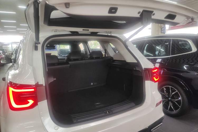 Used Roewe RX5 New Energy 2020 ePLUS National Trend Ronglin Flagship Edition Trunk